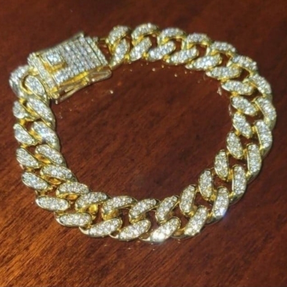 Mens Iced Out Simulated Diamond Hiphopbling Watch & Iced Out Cuban Bracelet Set - Picture 4 of 4